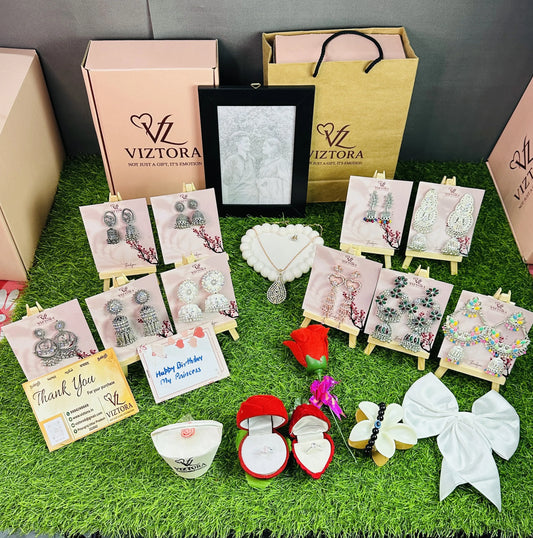 Viztora™ Signature Love Hamper